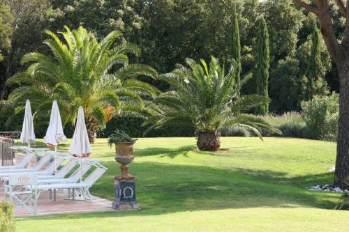 Hotel Villa Les Rosiers กรีโมด์ ภายนอก รูปภาพ