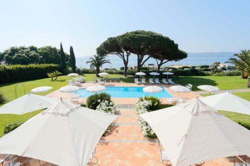Hotel Villa Les Rosiers กรีโมด์ ภายนอก รูปภาพ
